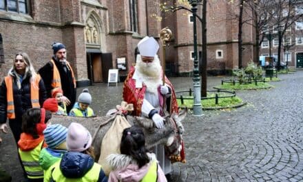 Nikolaus sorgte für strahlende Kinderaugen