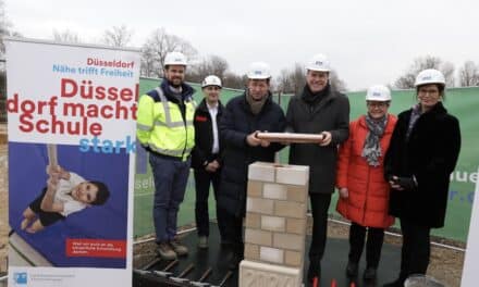 Eine neue Gesamtschule in Heerdt: Grundsteinlegung an der Aldekerkstraße