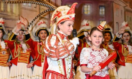 Kinderkarneval der Prinzengarde Rot-Weiß der Stadt Düsseldorf