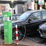 Ordnungsamt kontrolliert E‑Parkplätze