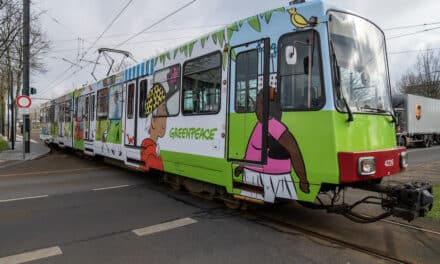 Greenpeace-Bahn wirbt für alternative Mobilitätsformen und lebenswertere Städte