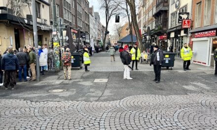 Erste Zwischenbilanz Altweiber von Feuerwehr und Ordnungsamt