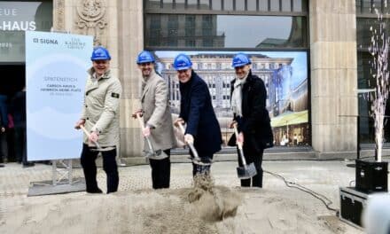 Erster Spatenstich für den Umbau vom Carsch-Haus in Düsseldorf