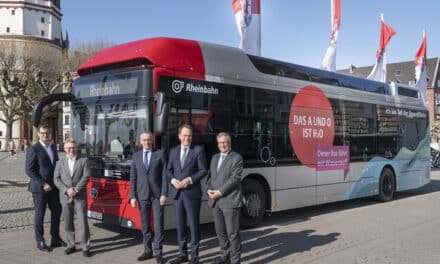 Zehn emissionsfreie Wasserstoffbusse für die Rheinbahn