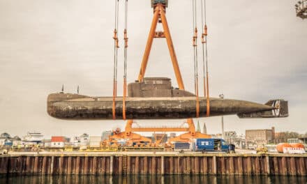 U17 wird für den Transport ins Technik Museum Speyer startklar gemacht