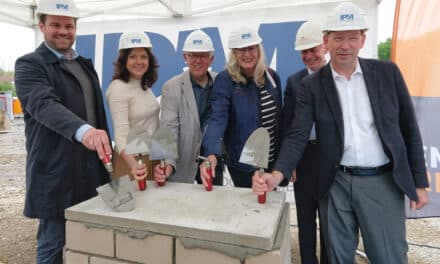 Grundsteinlegung für den Neubau der Gemeinschaftshauptschule Bernburger Straße