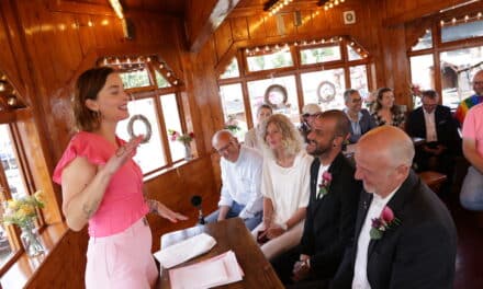 Heiraten auf der Rheinkirmes