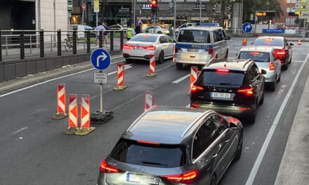 Pilotprojekt für Einsatzfahrten auf der Heinrich-Heine-Allee wird fortgesetzt