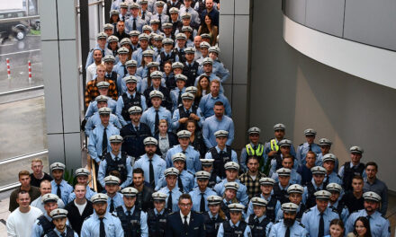 213 Polizeibeamtinnen und Polizeibeamte wurden im Rahmen einer feierlichen Veranstaltung begrüßt