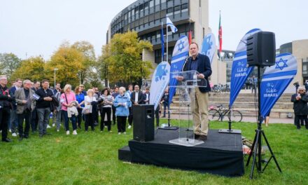 Landeshauptstadt Düsseldorf zeigt Solidarität mit Israel