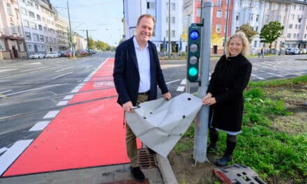 Neue Radwege entlang des Lastrings zwischen Himmelgeister Straße und Mecumstraße freigegeben