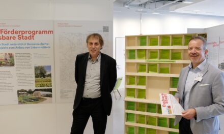 “Grüne Oase in der Stadt — Düsseldorf lädt zur Essbaren Woche in der Zentralbibliothek ein”