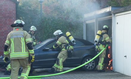 Garagenbrand in Düsseldorf schnell unter Kontrolle