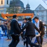 Die Jüdische Gemeinde Düsseldorf und Chabad Düsseldorf verbreiten Licht und Einheit beim gemeinsamen Chanukkafest