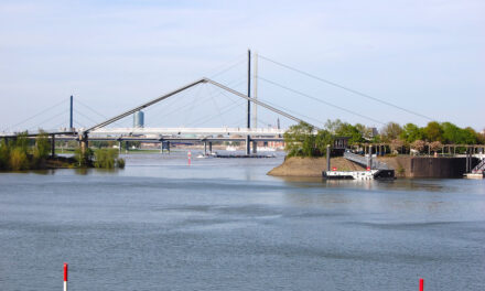 Wiedereröffnung der Hafenbrücke am 16. Dezember