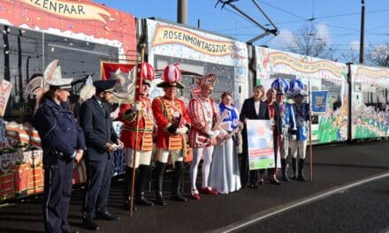 Aufruf zur nüchternen Fortbewegung: Prinzenpaar und Partner setzen Zeichen gegen Alkohol am Steuer im Karneval