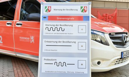 Landesweiter Warntag in NRW: Feuerwehr und Behörden testen Warnsysteme