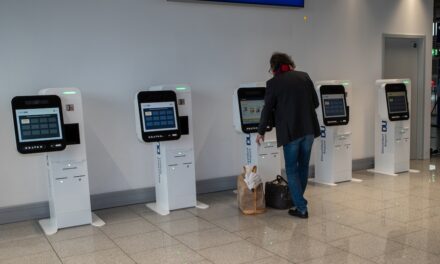 Flughafen Düsseldorf bereitet sich auf die erste Reisewelle des Jahres vor