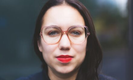 Ronya Othmann gewinnt renommierten Düsseldorfer Literaturpreis