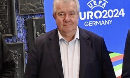 Karl-Klinzing-Plakette 2024: Ehrung für Düsseldorfer Urgestein Peter Frymuth