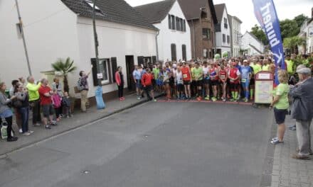 Startschuss für den 18. Himmelgeister Brückenlauf: Ein Highlight für Laufbegeisterte