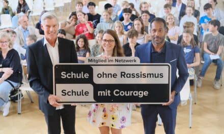 Goethe-Gymnasium wird “Schule ohne Rassismus — Schule mit Courage”