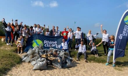 RhineCleanUp 2024: Düsseldorf räumt wieder den Rhein auf
