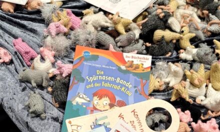 Bunte “Lesetüte” für Schulanfänger