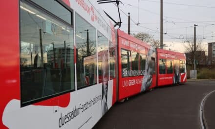 Düsseldorf setzt ein Zeichen: Präsentation der neuen Straßenbahn