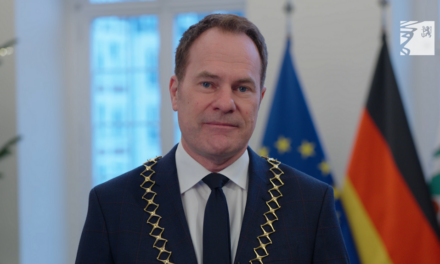 Oberbürgermeister Dr. Stephan Keller ruft zu Zuversicht und Zusammenhalt auf