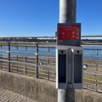 Düsseldorf montiert zwei “Abstimmaschenbecher”