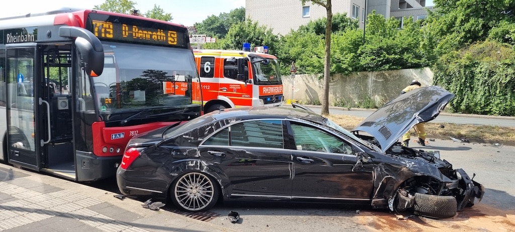 Verkehrsunfall auf der Frankfurter Str. © Patrick Schüller