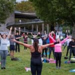Sportbegeisterung beim Kick-off zur Sommersaison von Sport im Park