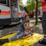 Ordnungsamt und Feuerwehr präsentieren sich auf der Blaulichtmeile der Bundeswehr