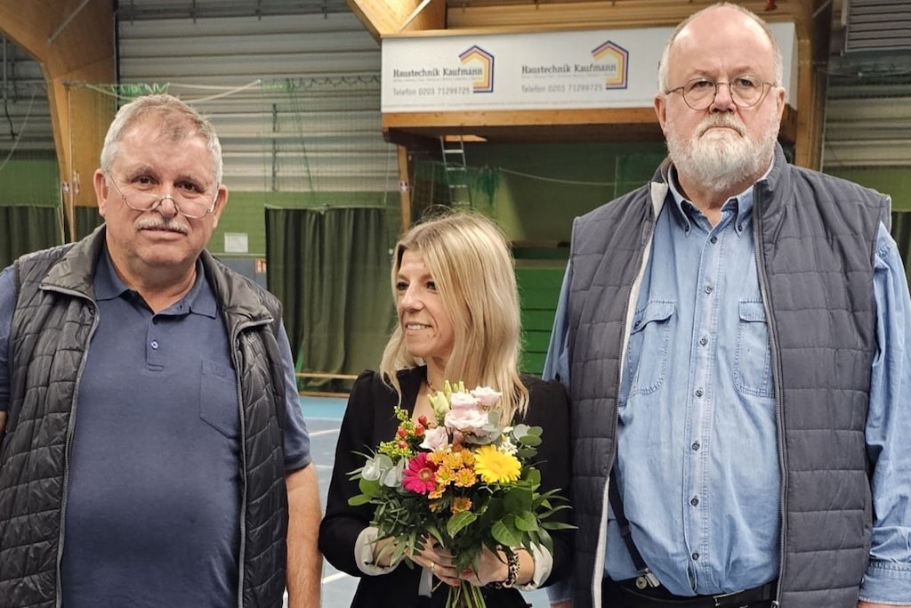 Der Geschäftsführende Vorstand mit Ferdinand Wolff, Jessica Ruman und Wolfgang Richter © TVA