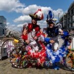 Mit Karnevalsgeist aufs Podium: „Die fliegenden Prinzgardisten“ erobern Platz 3 beim Red Bull Sattelfest