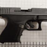 Schreckschusswaffe und Drogen: Bundespolizei nimmt Jugendlichen am Düsseldorfer Hauptbahnhof in Gewahrsam