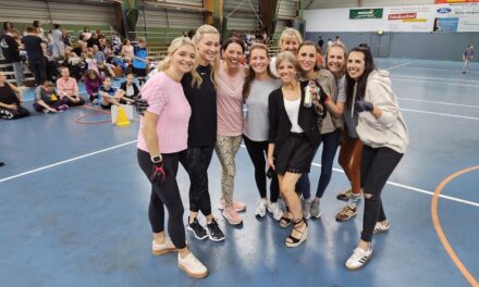 Turn Muttis vom TVA rocken die Bühne