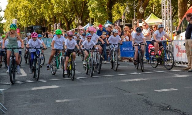 Kinderradwettbewerb Petit Départ: Großes Finale beim Rennen “Rund um die Kö”