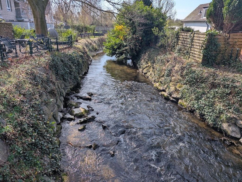 Im schönen Stadtnorden als Streitschlichter**in tätig werden, damit die Gemüter sich beruhigen© Gabriele Schreckenberg
