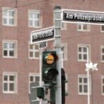 Jürgensplatz erhält neue Namen: „Edith-Fürst-Straße“ und „Am Polizeipräsidium“ offiziell eingeweiht