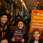 Mit dem „Kleinen bösen Buch“ auf Rätselreise durch Düsseldorf