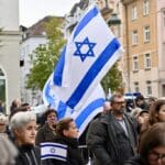 Düsseldorf erinnert an die Opfer des 7. Oktober – Zeichen gegen Antisemitismus