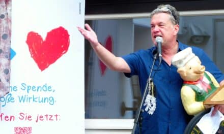 20. Allerheiligen-Versteigerung: Düsseldorfer spenden für den guten Zweck