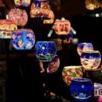 Vereinsvielfalt zur Adventszeit erkunden — Die Weihnachtshütte kehrt zurück