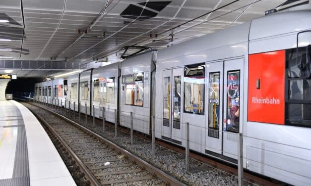 Mit der Rheinbahn durch die Vorweihnachtszeit