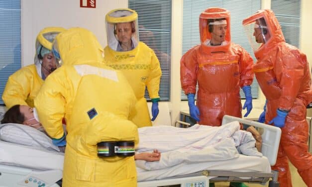 Grenzüberschreitende Übung für Hochinfektionstransport