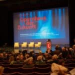 Was wäre passender als ein Opernhaus?