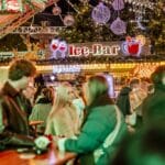 Winterwelt auf der Kö eröffnet – Glanzvoller Start für „Kö on Ice“