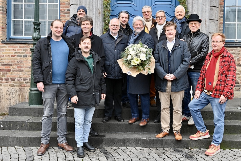 Die TG Heinrich Heine mit Bürgermeister Hinkel © Lokalbüro Die TG Heinrich Heine mit Bürgermeister Hinkel © Lokalbüro